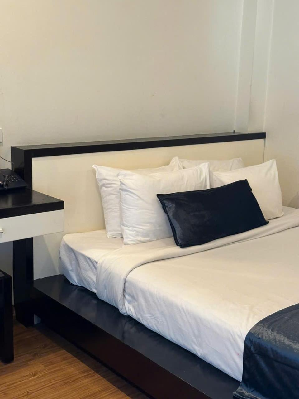 Rising Dragon Hotel Hanoi Dış mekan fotoğraf